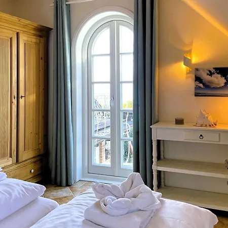 Апартаменты Huus Luettenblick Whg Halligenblick *